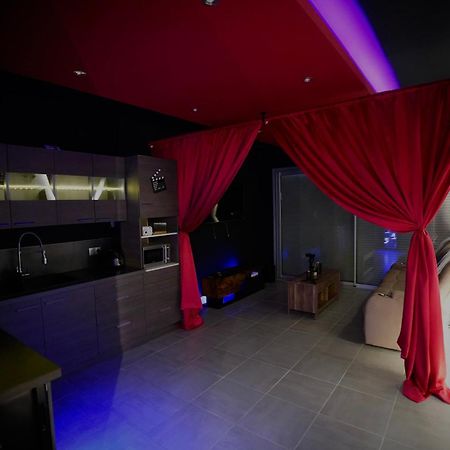 L Unique Cinema Room Grenoble Extérieur photo